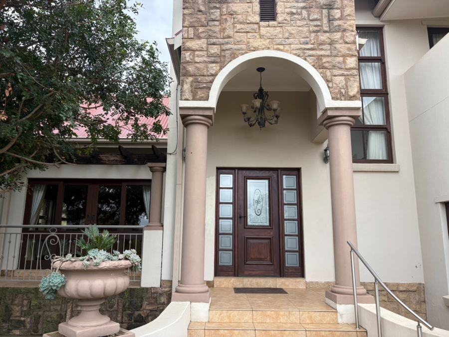 4 Bedroom Property for Sale in Waterlake Farm Lifestyle Estate Gauteng