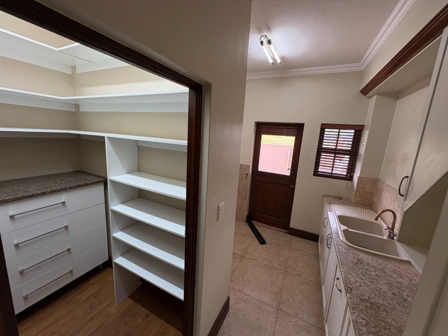 4 Bedroom Property for Sale in Waterlake Farm Lifestyle Estate Gauteng