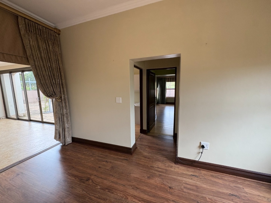 4 Bedroom Property for Sale in Waterlake Farm Lifestyle Estate Gauteng