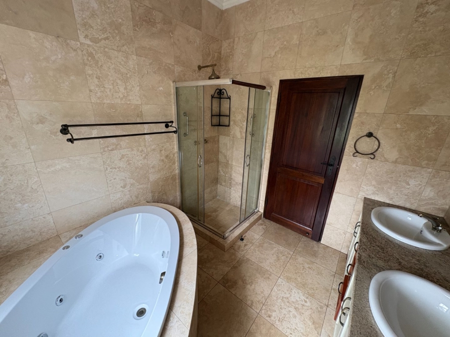 4 Bedroom Property for Sale in Waterlake Farm Lifestyle Estate Gauteng