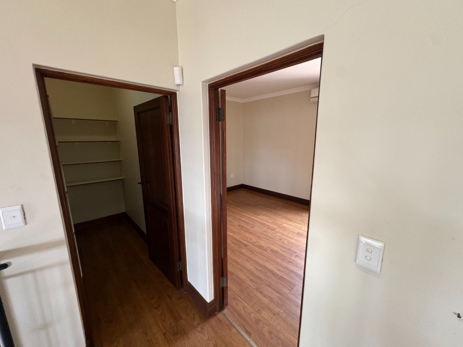 4 Bedroom Property for Sale in Waterlake Farm Lifestyle Estate Gauteng