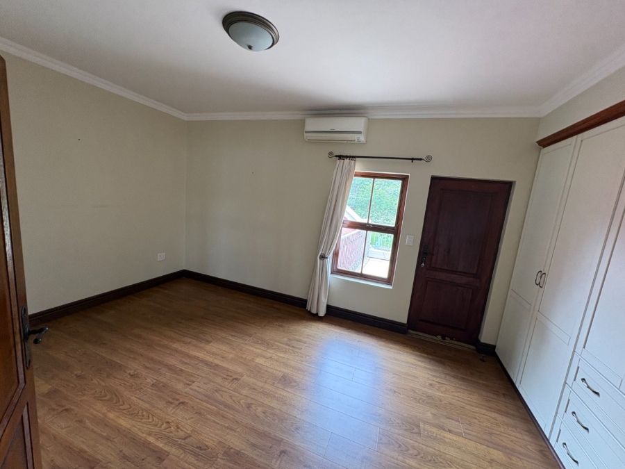 4 Bedroom Property for Sale in Waterlake Farm Lifestyle Estate Gauteng