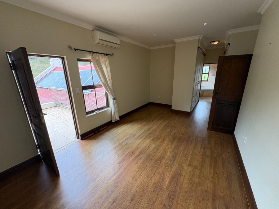 4 Bedroom Property for Sale in Waterlake Farm Lifestyle Estate Gauteng