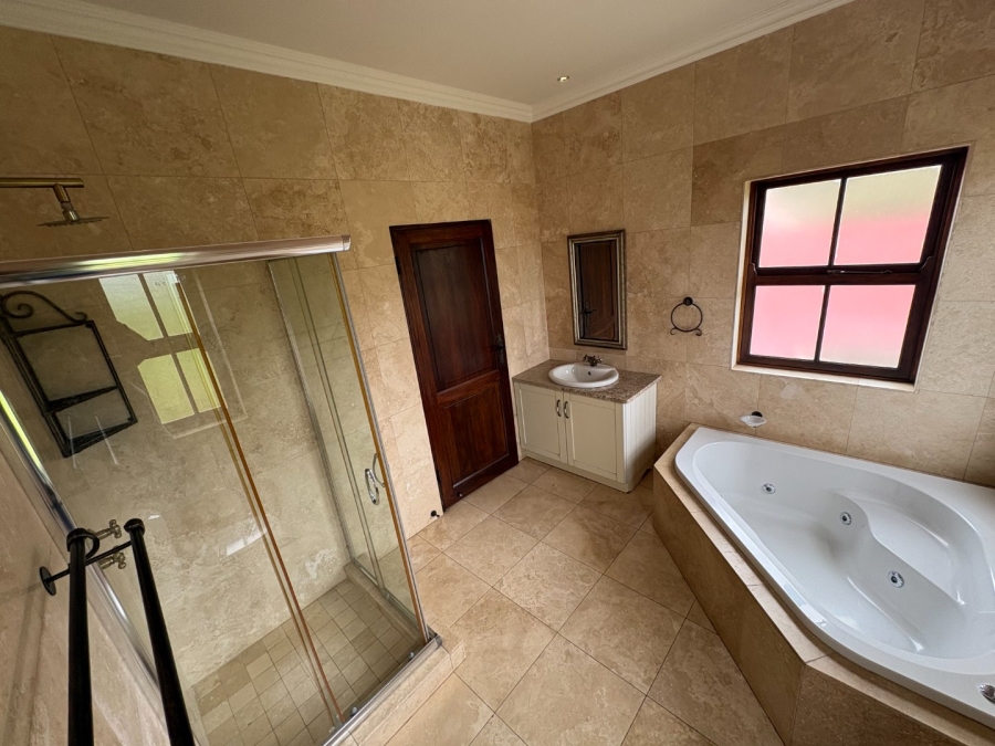 4 Bedroom Property for Sale in Waterlake Farm Lifestyle Estate Gauteng