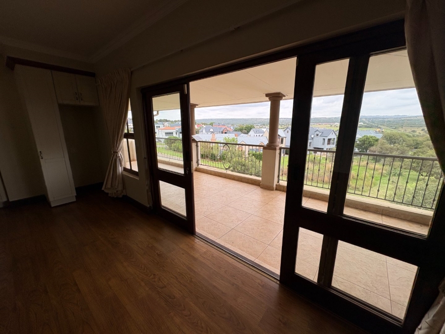 4 Bedroom Property for Sale in Waterlake Farm Lifestyle Estate Gauteng