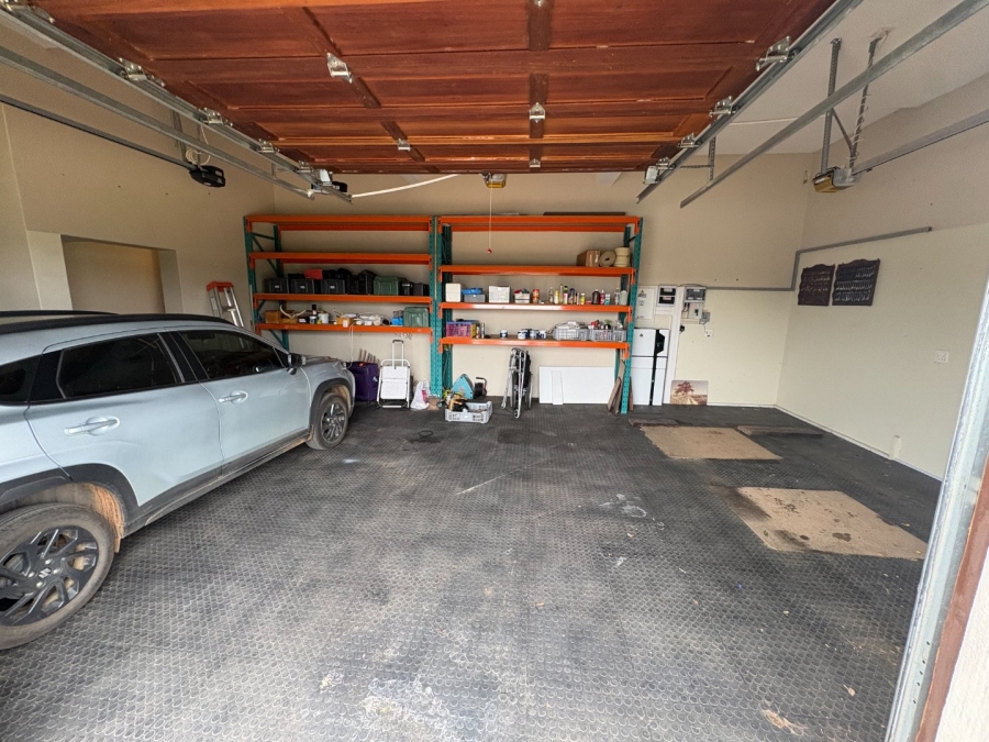 4 Bedroom Property for Sale in Waterlake Farm Lifestyle Estate Gauteng