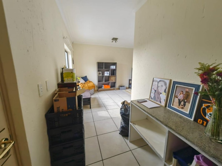 1 Bedroom Property for Sale in Hurlyvale Gauteng
