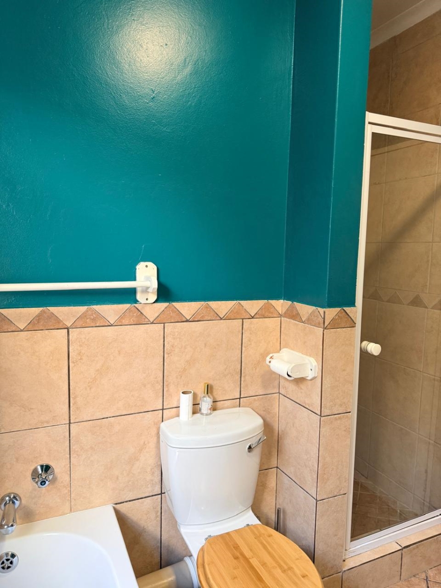 2 Bedroom Property for Sale in Equestria Gauteng