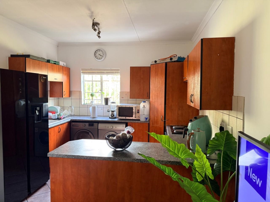 2 Bedroom Property for Sale in Equestria Gauteng