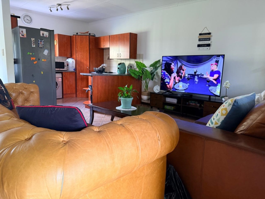 2 Bedroom Property for Sale in Equestria Gauteng