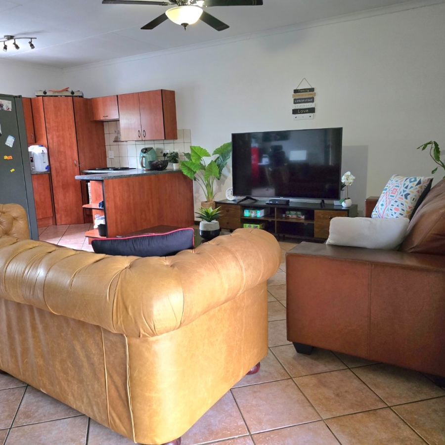 2 Bedroom Property for Sale in Equestria Gauteng