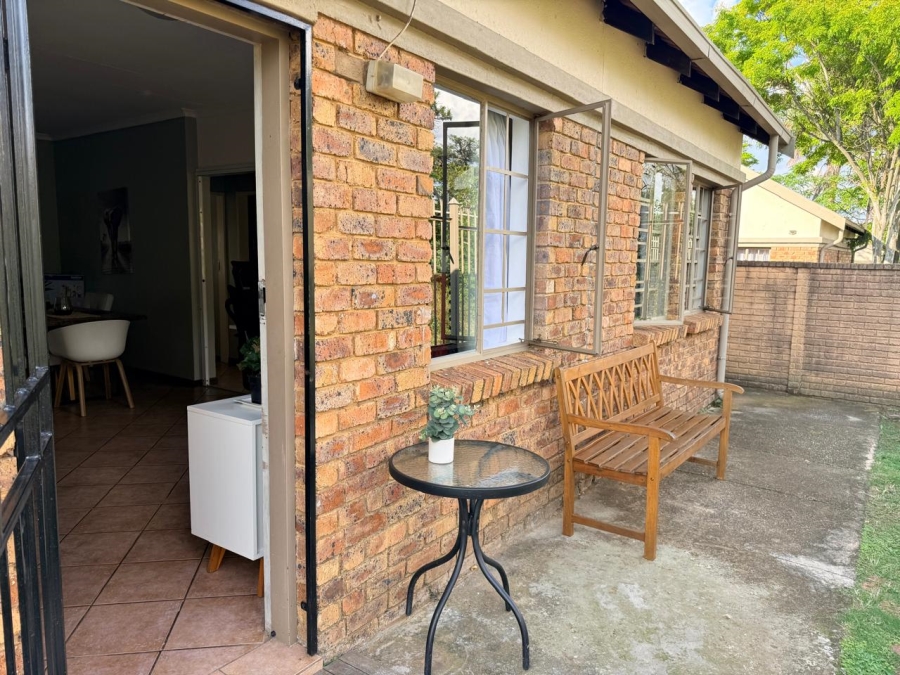 2 Bedroom Property for Sale in Equestria Gauteng