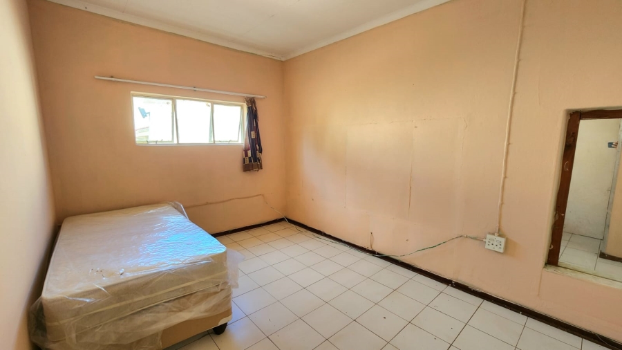 5 Bedroom Property for Sale in Winchester Hills Gauteng