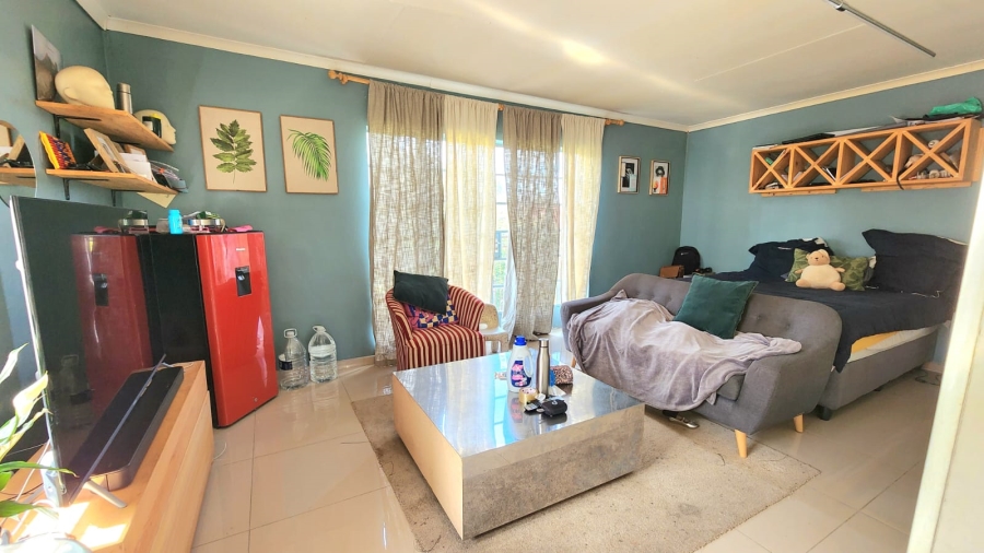 5 Bedroom Property for Sale in Winchester Hills Gauteng