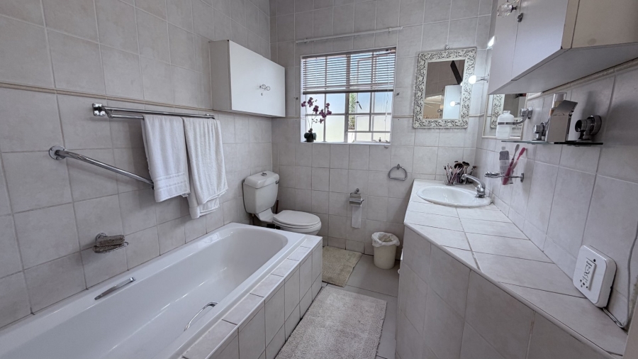 3 Bedroom Property for Sale in Montana Gauteng