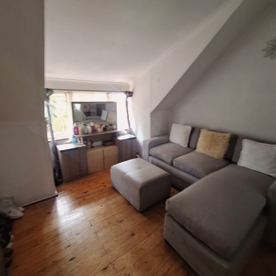 3 Bedroom Property for Sale in Rhodesfield Gauteng