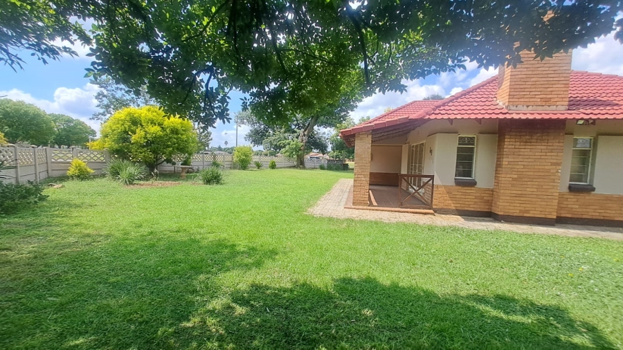 3 Bedroom Property for Sale in Three Rivers Gauteng