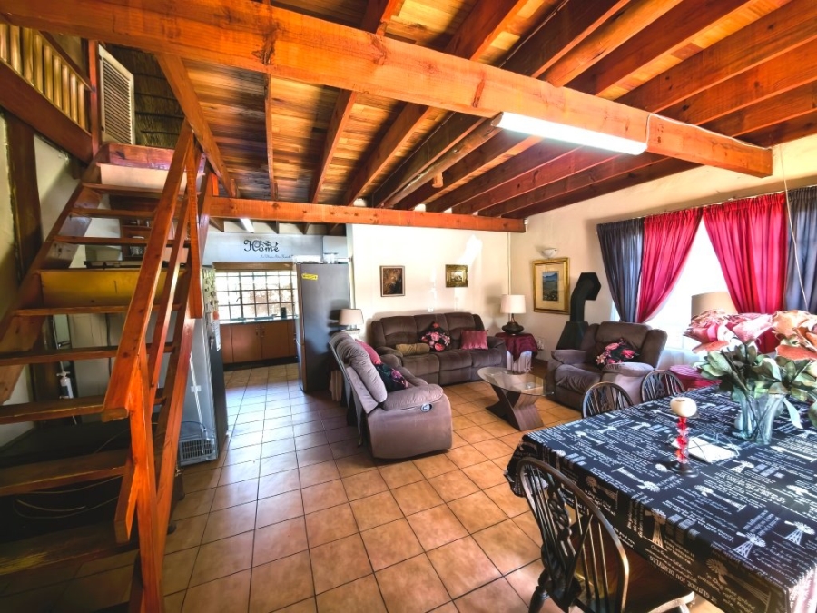 6 Bedroom Property for Sale in Vaal Marina Gauteng