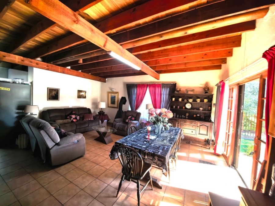 6 Bedroom Property for Sale in Vaal Marina Gauteng