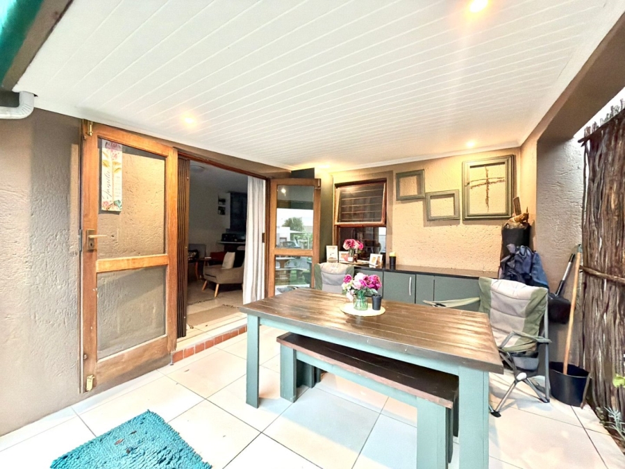 1 Bedroom Property for Sale in New Market Park Gauteng