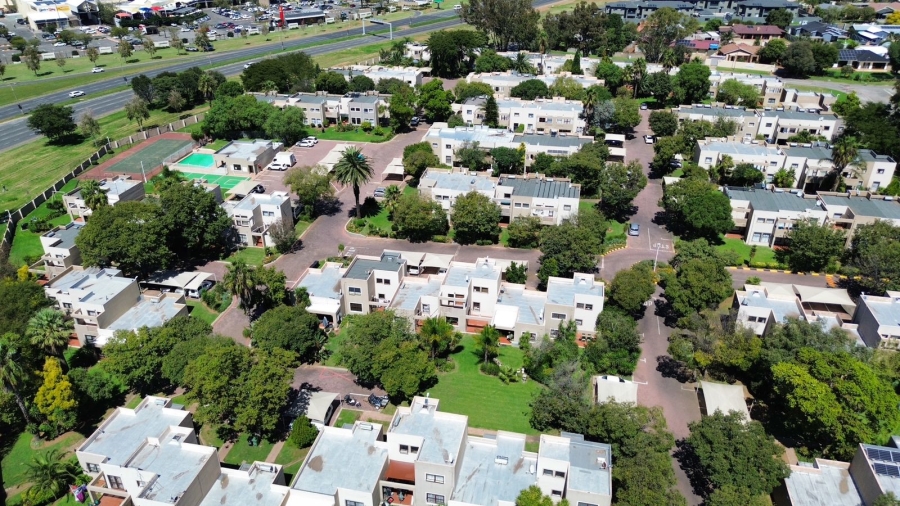 1 Bedroom Property for Sale in New Market Park Gauteng