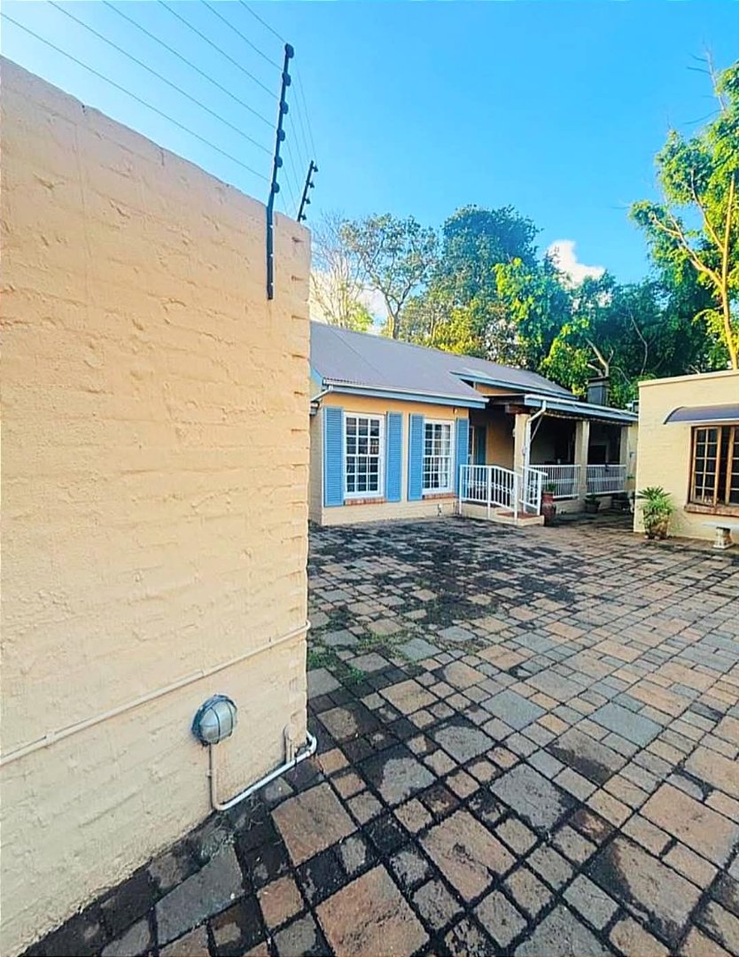 To Let 1 Bedroom Property for Rent in Brooklyn Gauteng