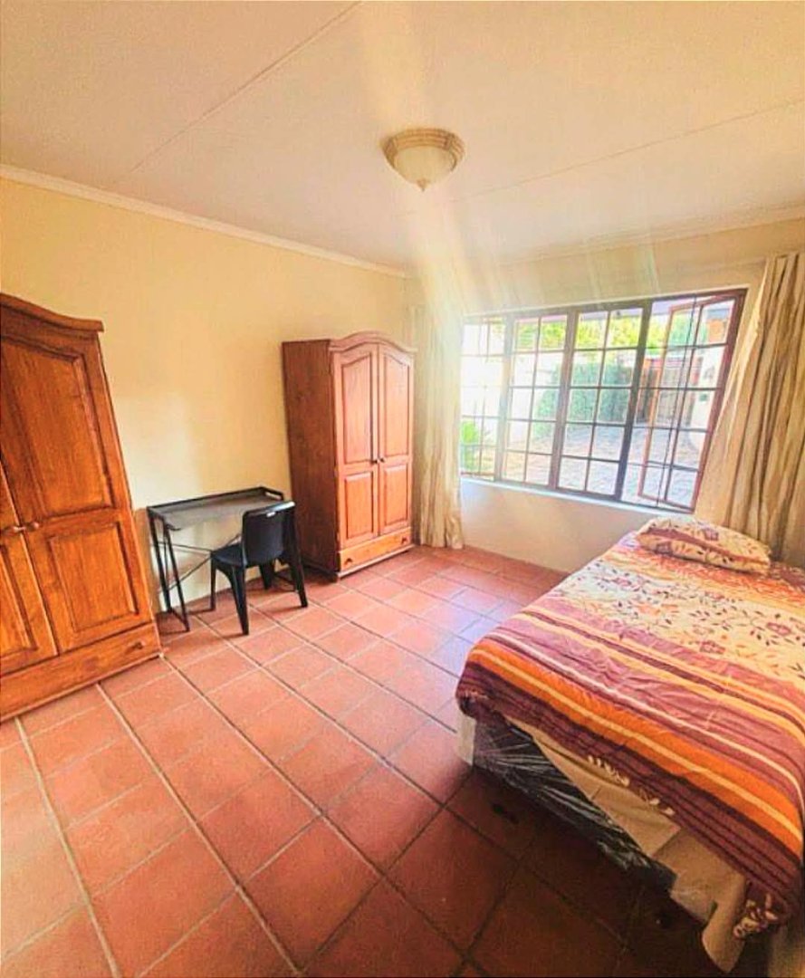 To Let 1 Bedroom Property for Rent in Brooklyn Gauteng