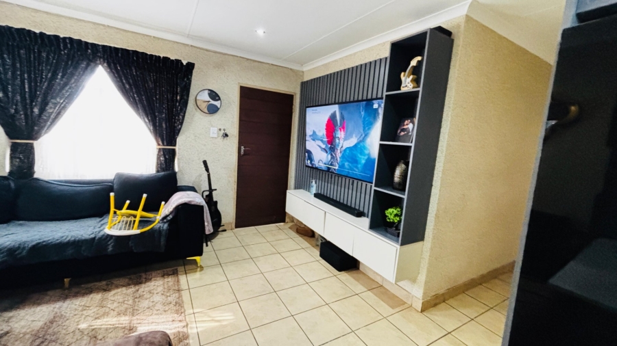 3 Bedroom Property for Sale in Sky City Gauteng