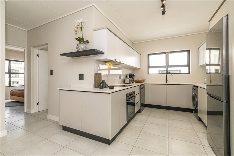 To Let 2 Bedroom Property for Rent in Crowthorne AH Gauteng