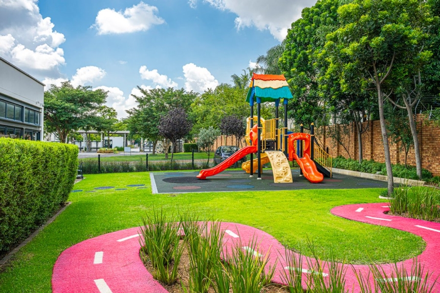 To Let 2 Bedroom Property for Rent in Crowthorne AH Gauteng