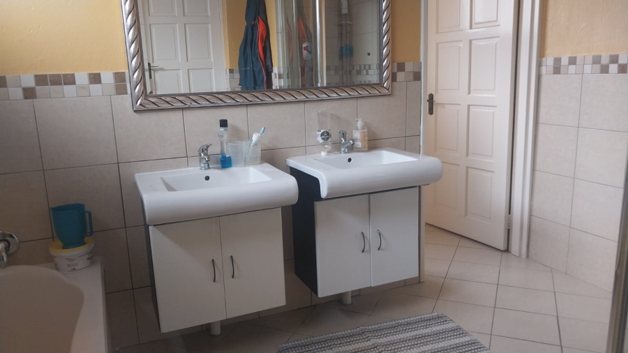 3 Bedroom Property for Sale in Meyersdal Nature Estate Gauteng