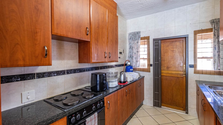 2 Bedroom Property for Sale in Liefde en Vrede Gauteng