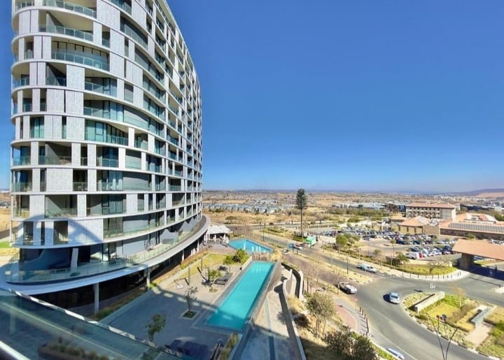 To Let 2 Bedroom Property for Rent in Waterfall Gauteng