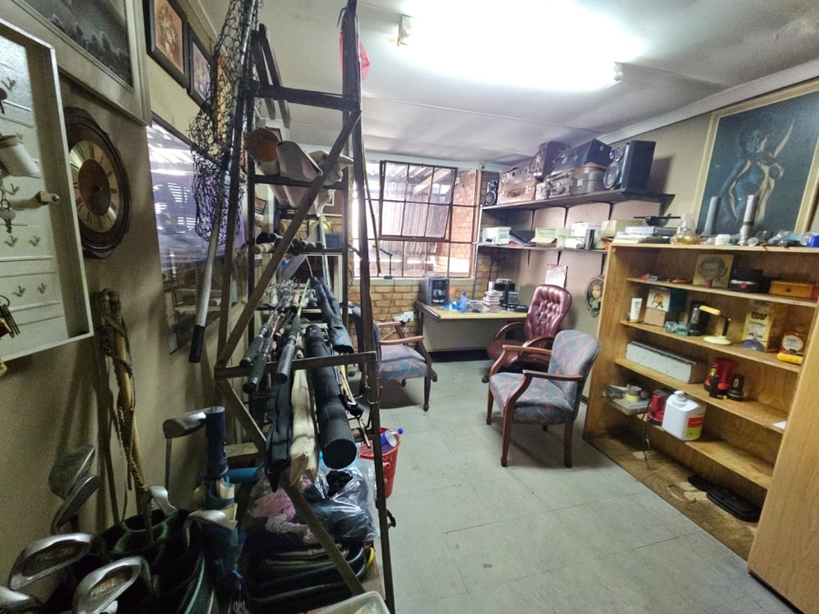 Commercial Property for Sale in Dunnottar Gauteng