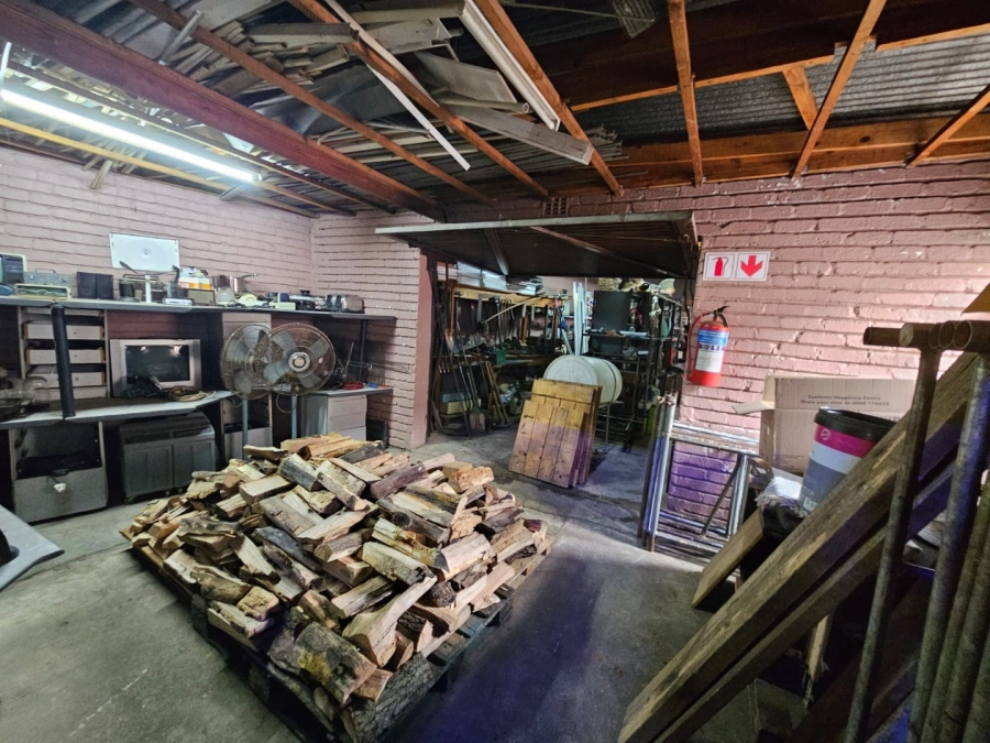 Commercial Property for Sale in Dunnottar Gauteng