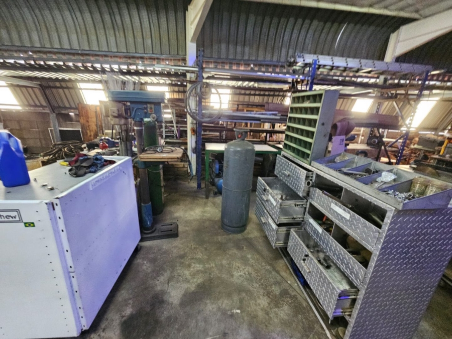 Commercial Property for Sale in Dunnottar Gauteng