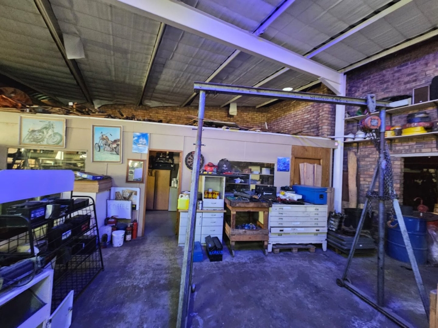 Commercial Property for Sale in Dunnottar Gauteng