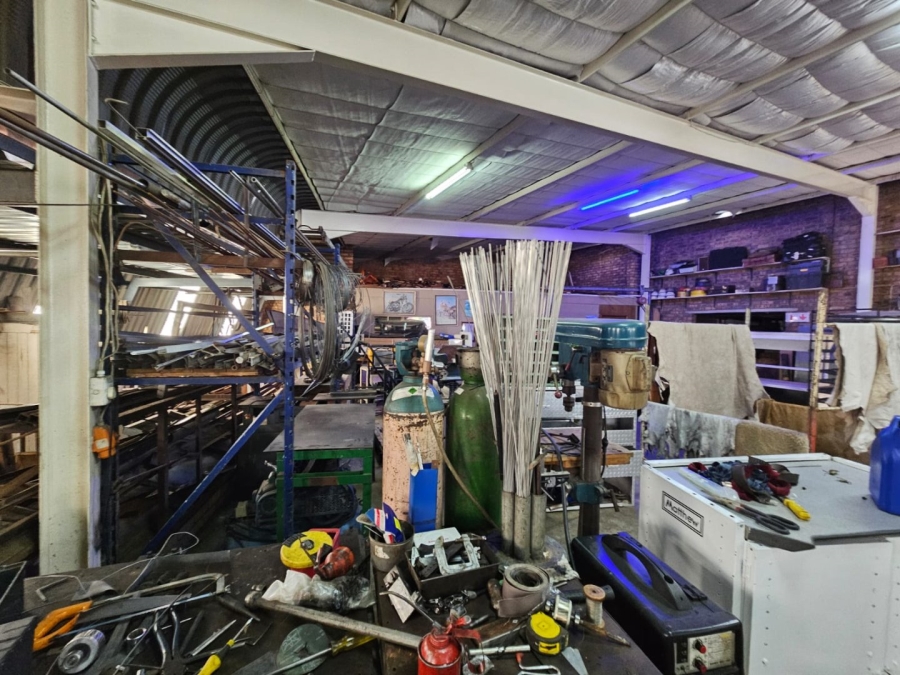 Commercial Property for Sale in Dunnottar Gauteng