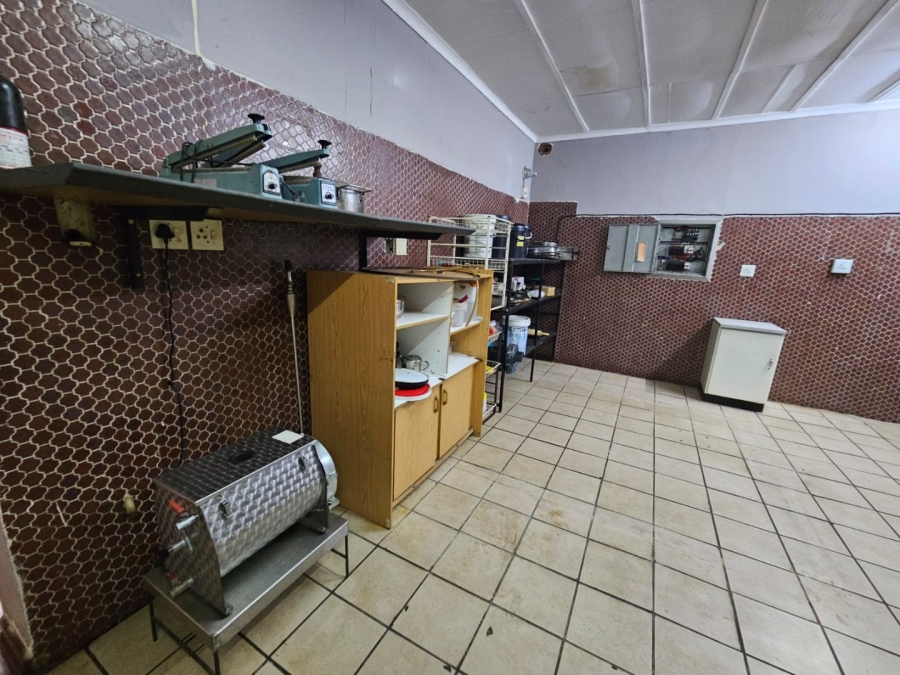 Commercial Property for Sale in Dunnottar Gauteng