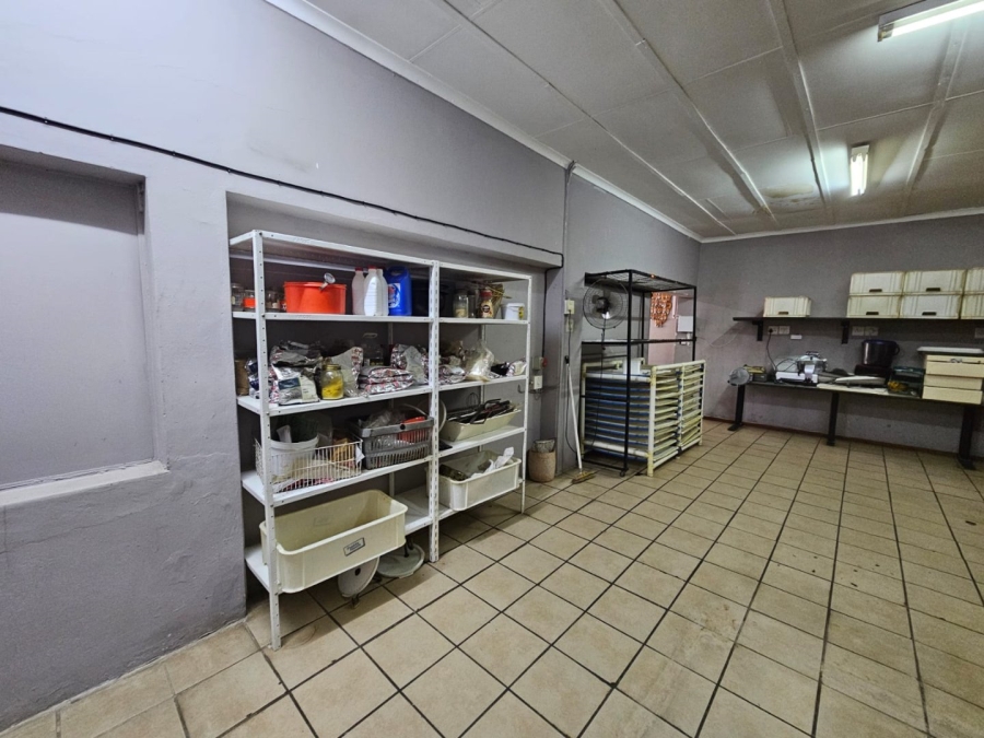 Commercial Property for Sale in Dunnottar Gauteng