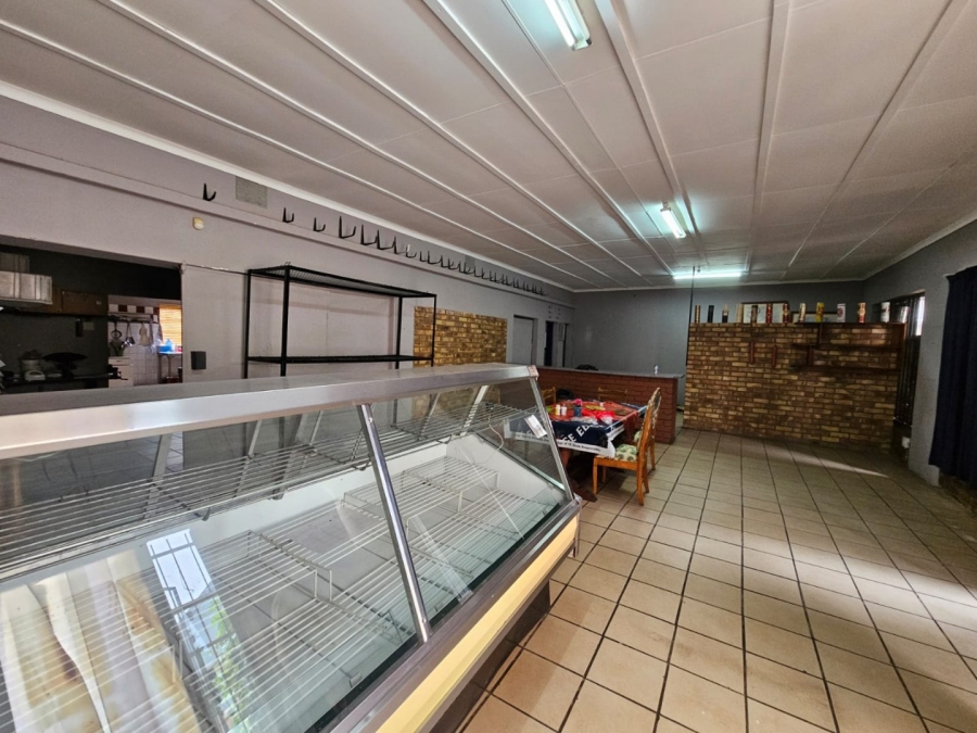 Commercial Property for Sale in Dunnottar Gauteng