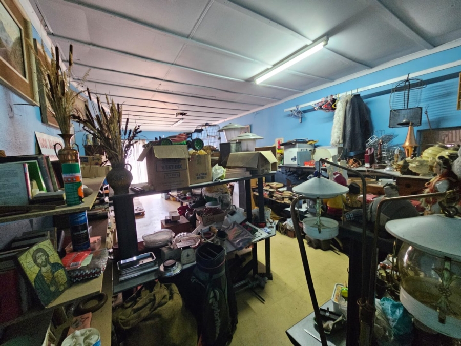 Commercial Property for Sale in Dunnottar Gauteng