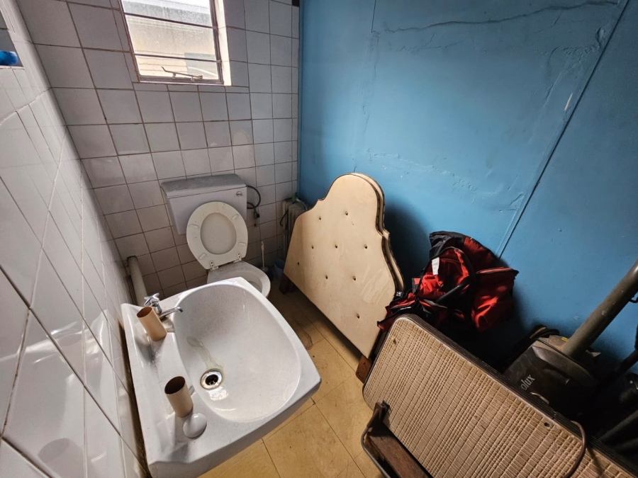 Commercial Property for Sale in Dunnottar Gauteng