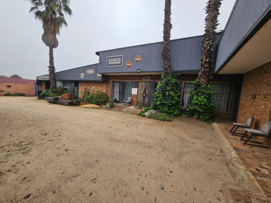 Commercial Property for Sale in Dunnottar Gauteng