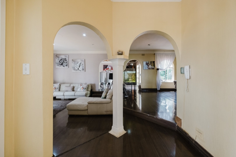 3 Bedroom Property for Sale in Glenvista Gauteng