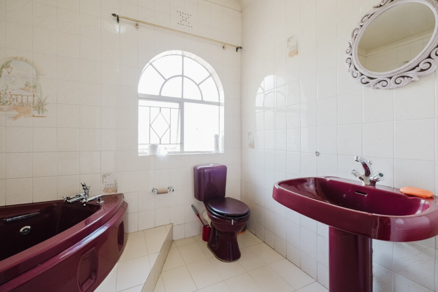 3 Bedroom Property for Sale in Glenvista Gauteng