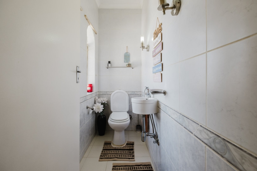 3 Bedroom Property for Sale in Glenvista Gauteng