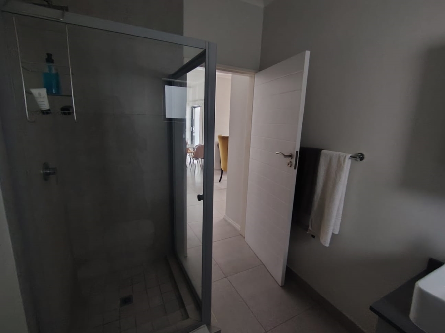 1 Bedroom Property for Sale in Carlswald Gauteng