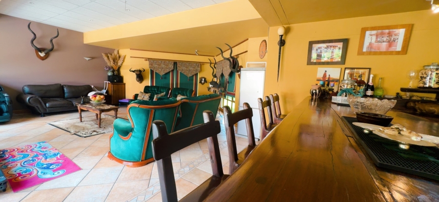 4 Bedroom Property for Sale in Three Rivers Proper Gauteng