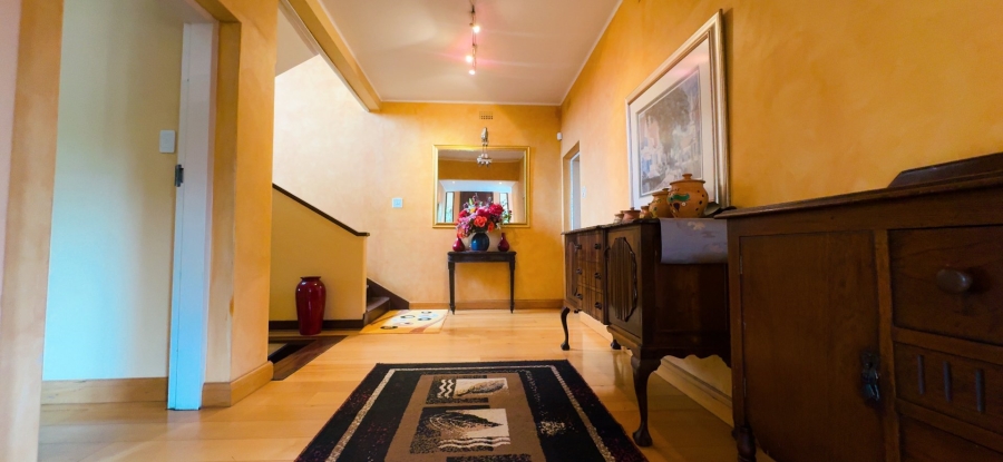 4 Bedroom Property for Sale in Three Rivers Proper Gauteng